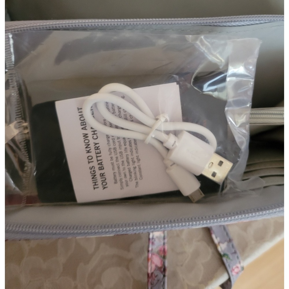 Mundi Mauve‎ Terrace Floral Flap Organizer Adjustable Strap My Backup Buddy New - Picture 10 of 12